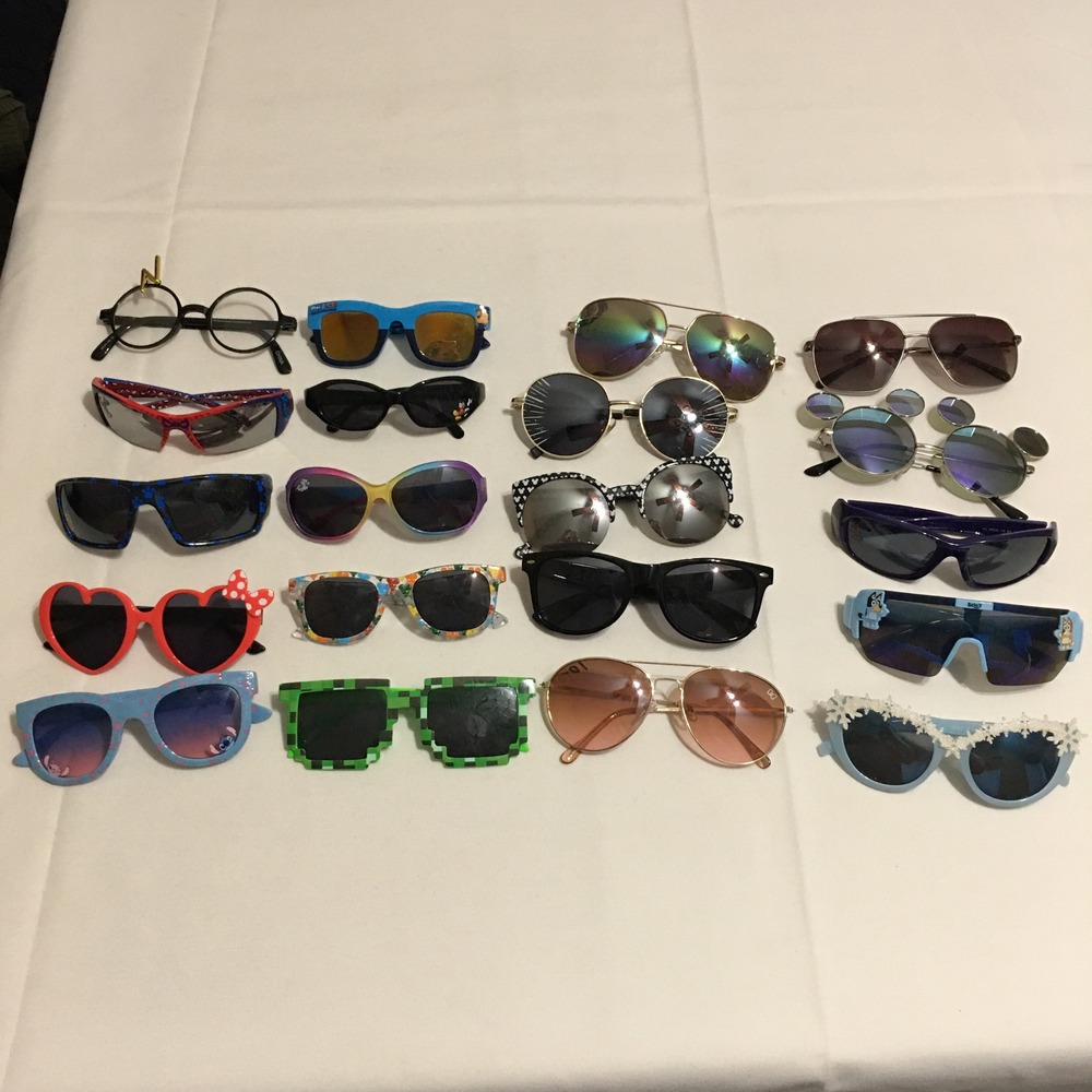 Lot of 20 Sunglasses Kids Adult Unisex Multicolor Disney Marvel Harry Potter